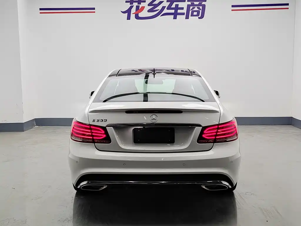 Mercedes-Benz E-Class (Import) — миниатюра 26