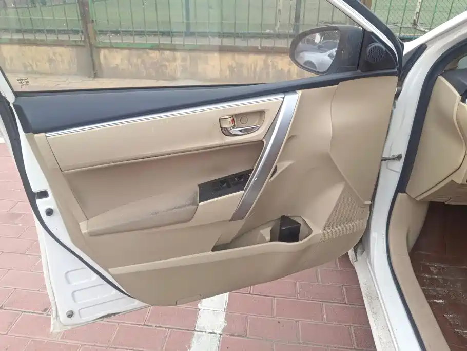 Toyota Corolla — миниатюра 7