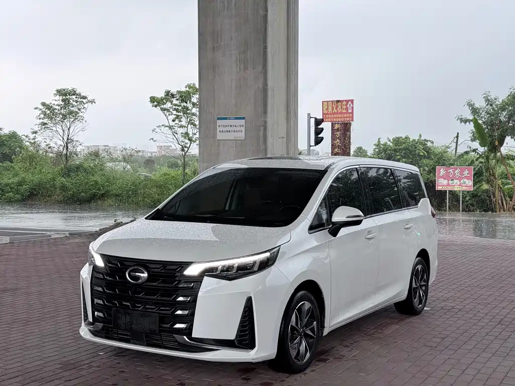 GAC Motor Trumpchi M6