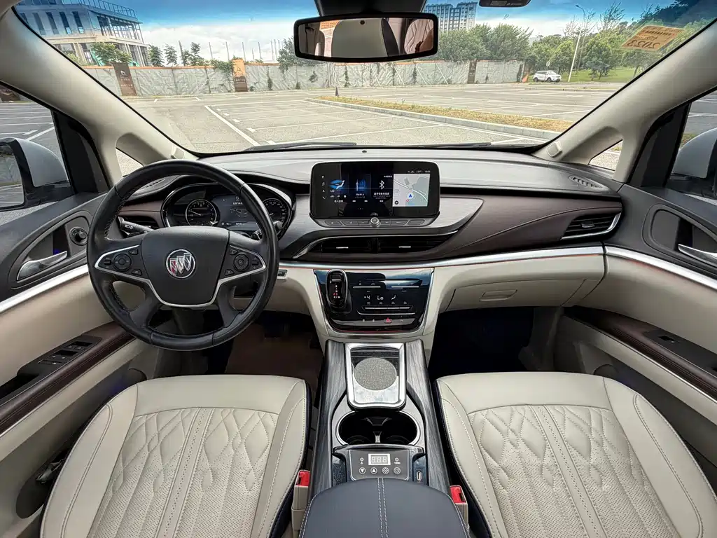 Buick GL8 — миниатюра 16