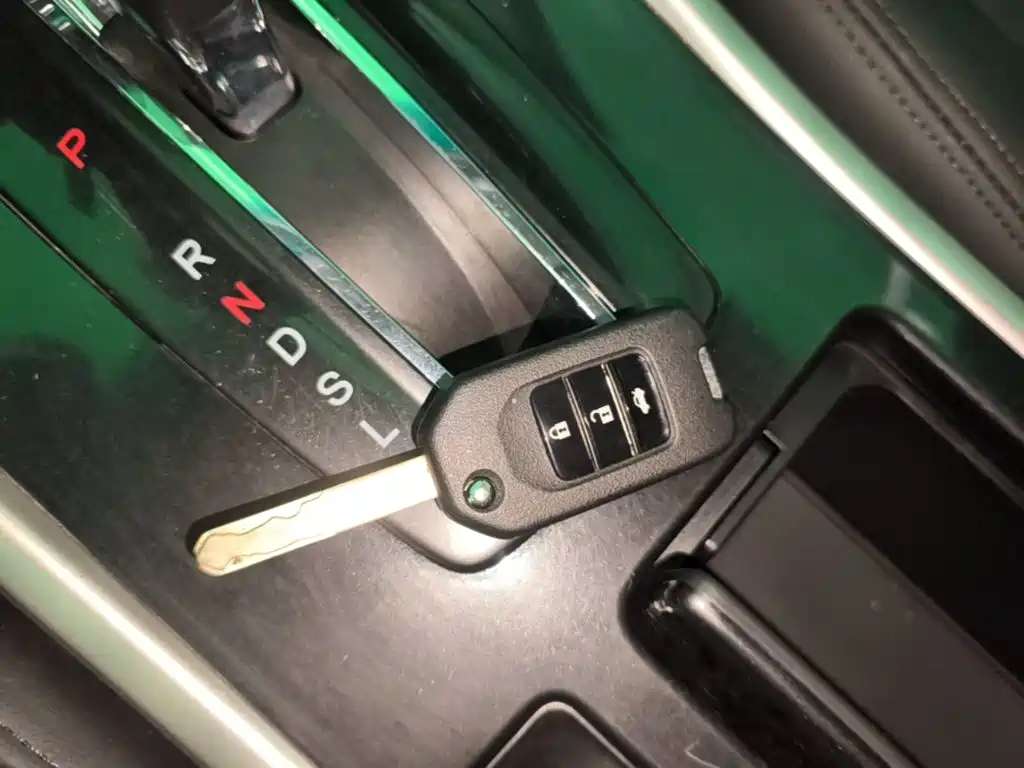 Honda Accord — миниатюра 9