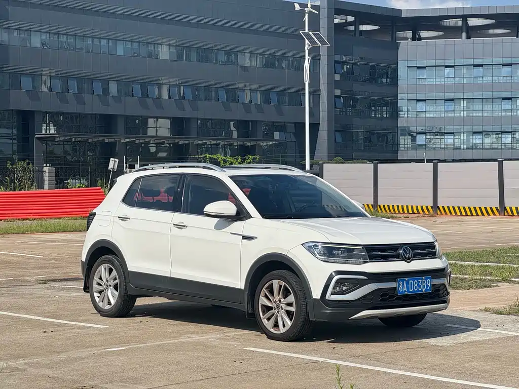Volkswagen T-Cross — миниатюра 3