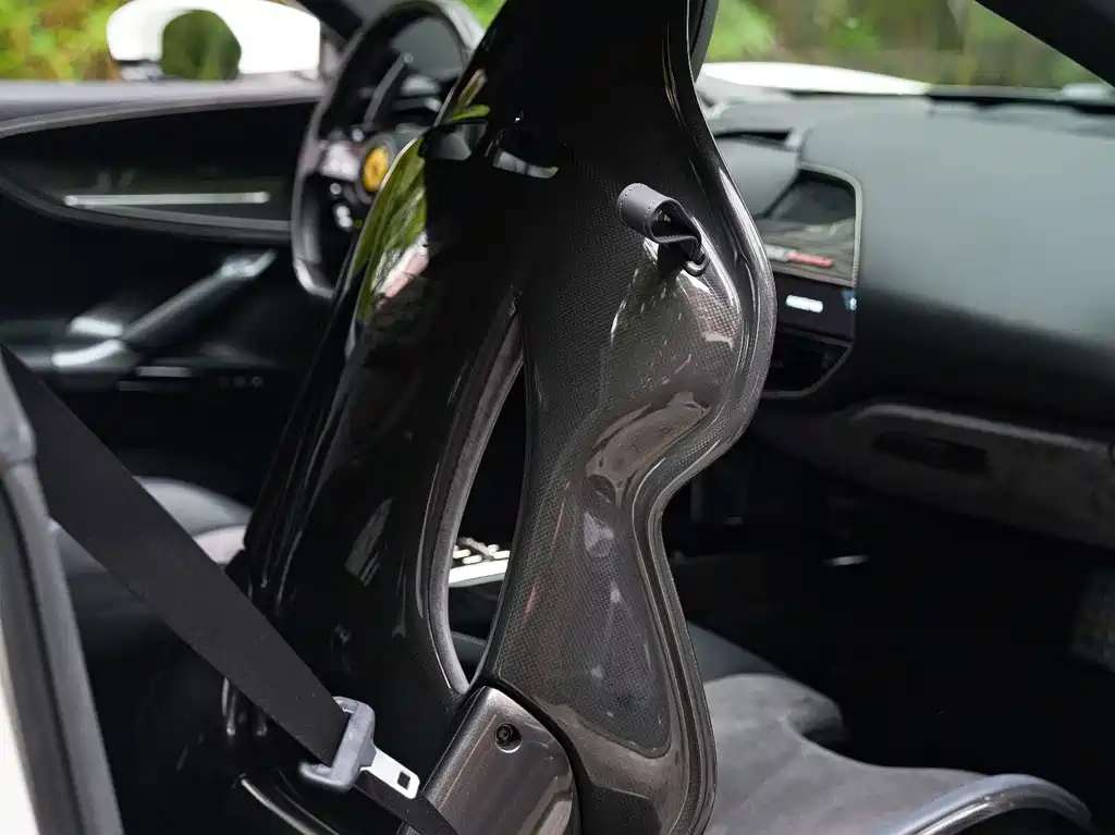Ferrari SF90 — миниатюра 14