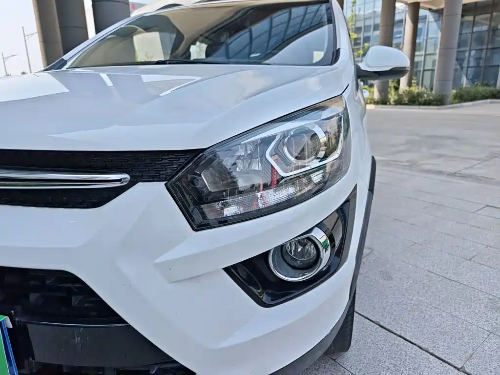 BAIC Senova X25 — миниатюра 24