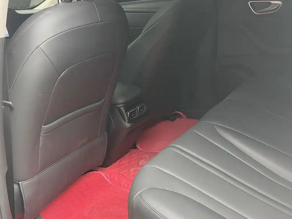 Roewe D7 — миниатюра 7