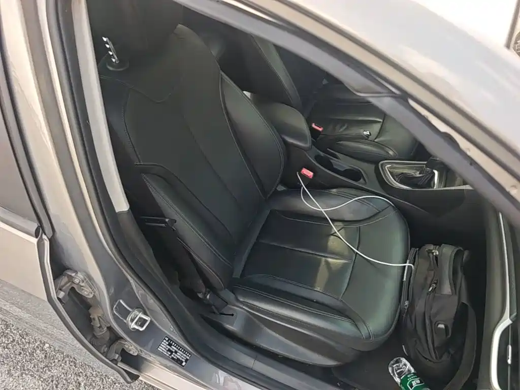 Buick Excelle — миниатюра 25