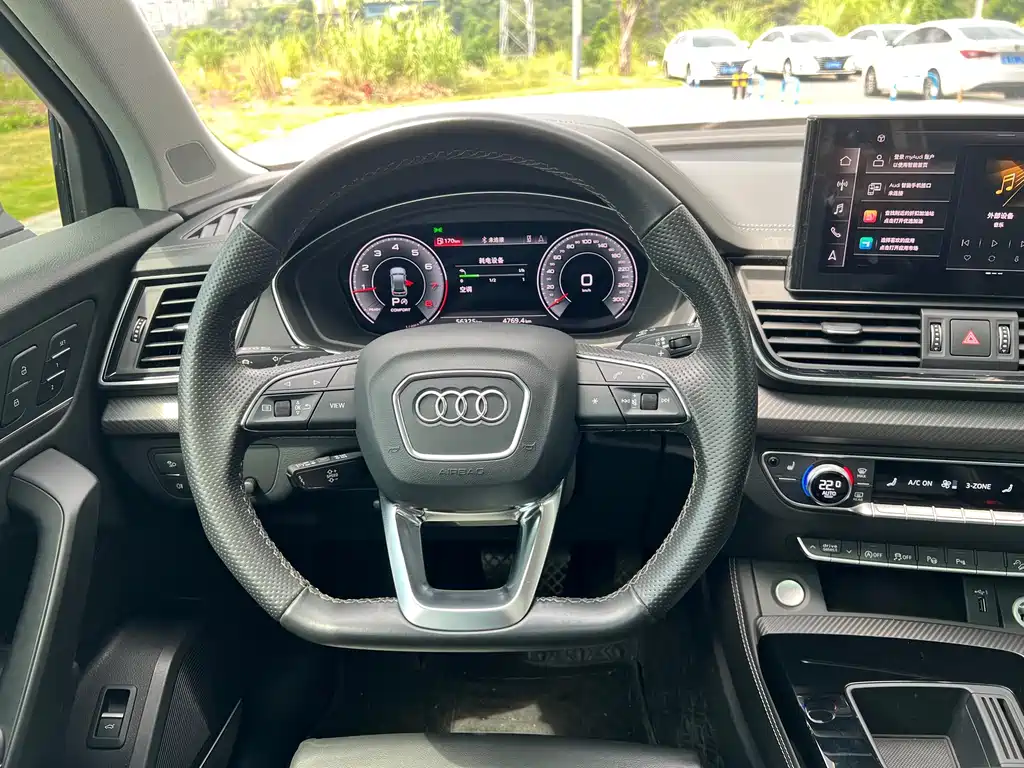 Audi Q5L — миниатюра 25
