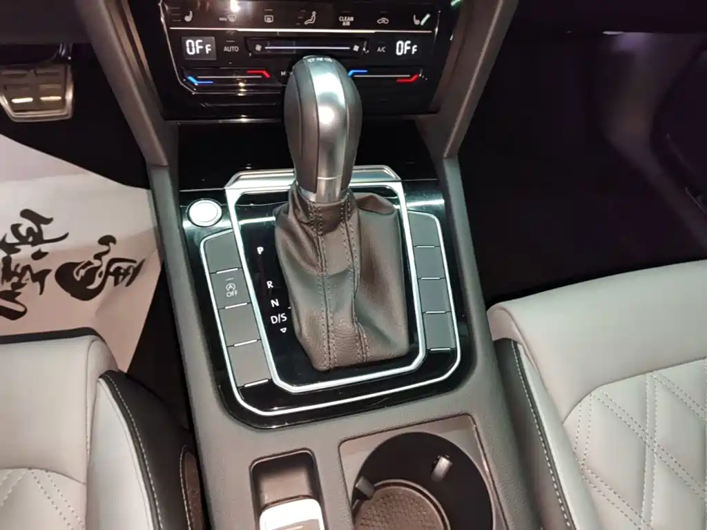 Volkswagen Magotan — миниатюра 14