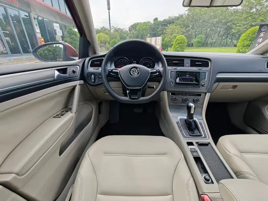 Volkswagen Golf — миниатюра 5