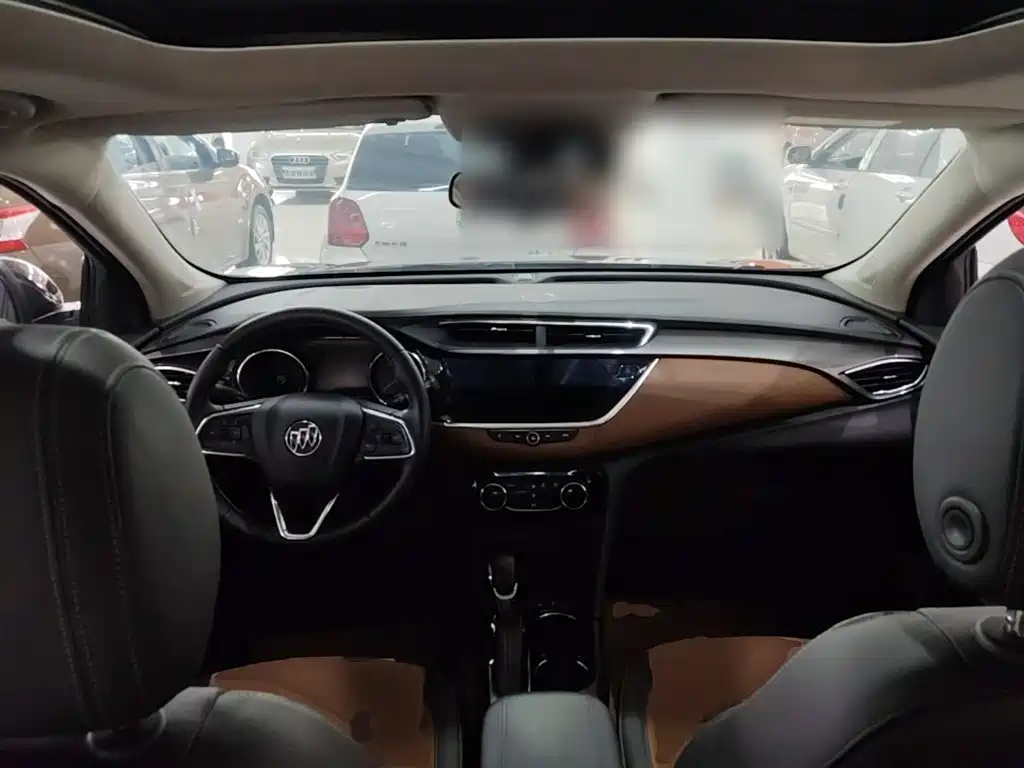 Buick Encore GX — миниатюра 10