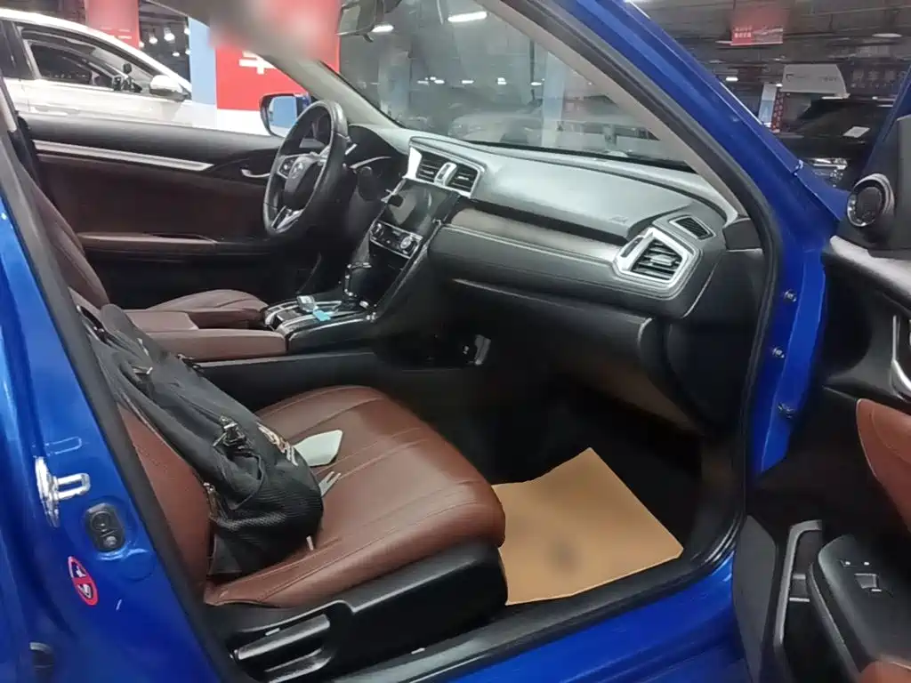 Honda Civic — миниатюра 25