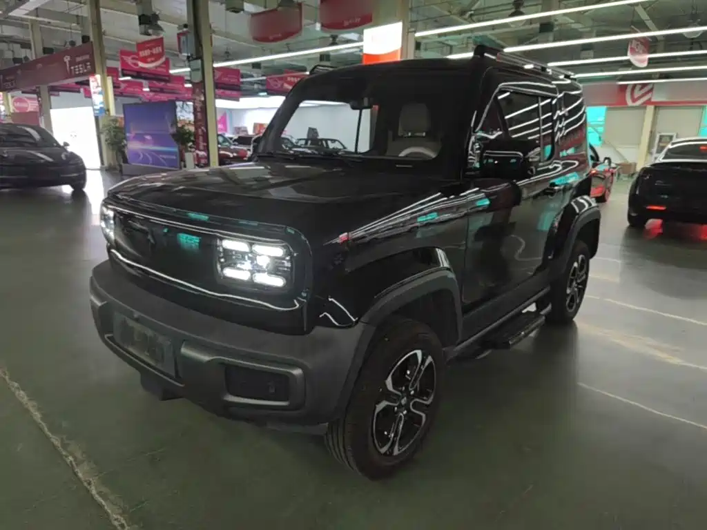 Baojun Yueye — миниатюра 2