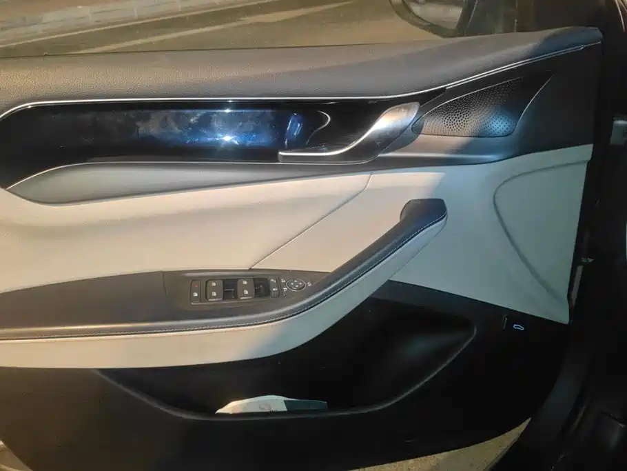 BYD Qin PLUS — миниатюра 7