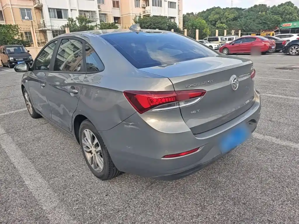 Buick Excelle — миниатюра 5