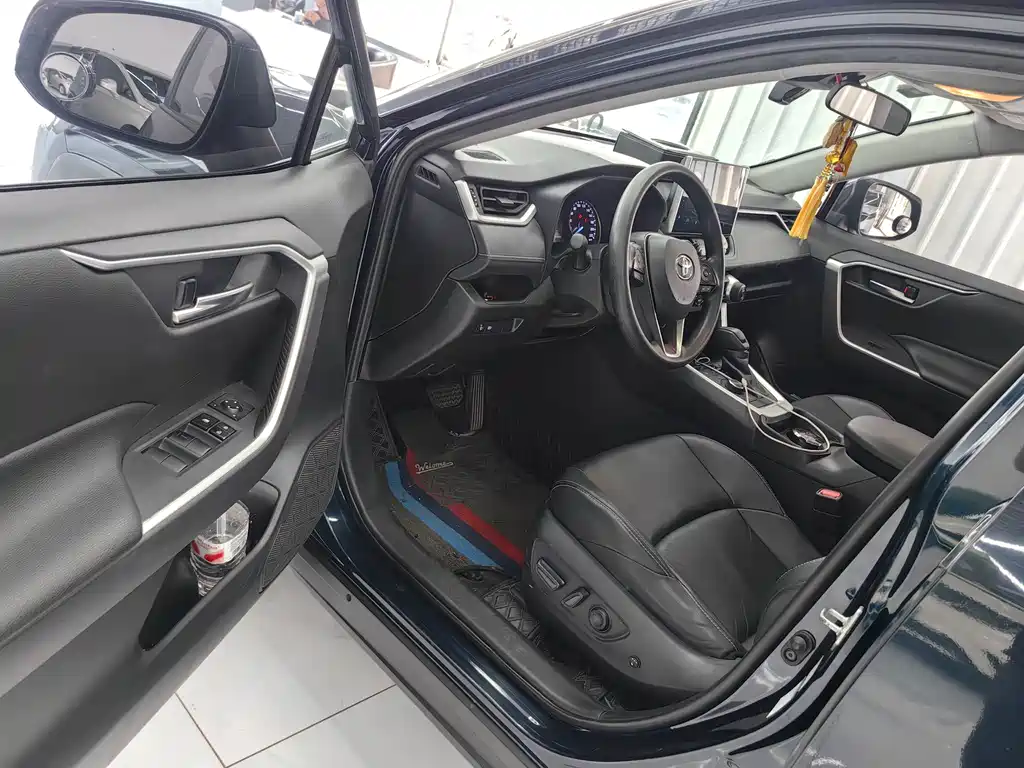 Toyota Wildlander — миниатюра 4