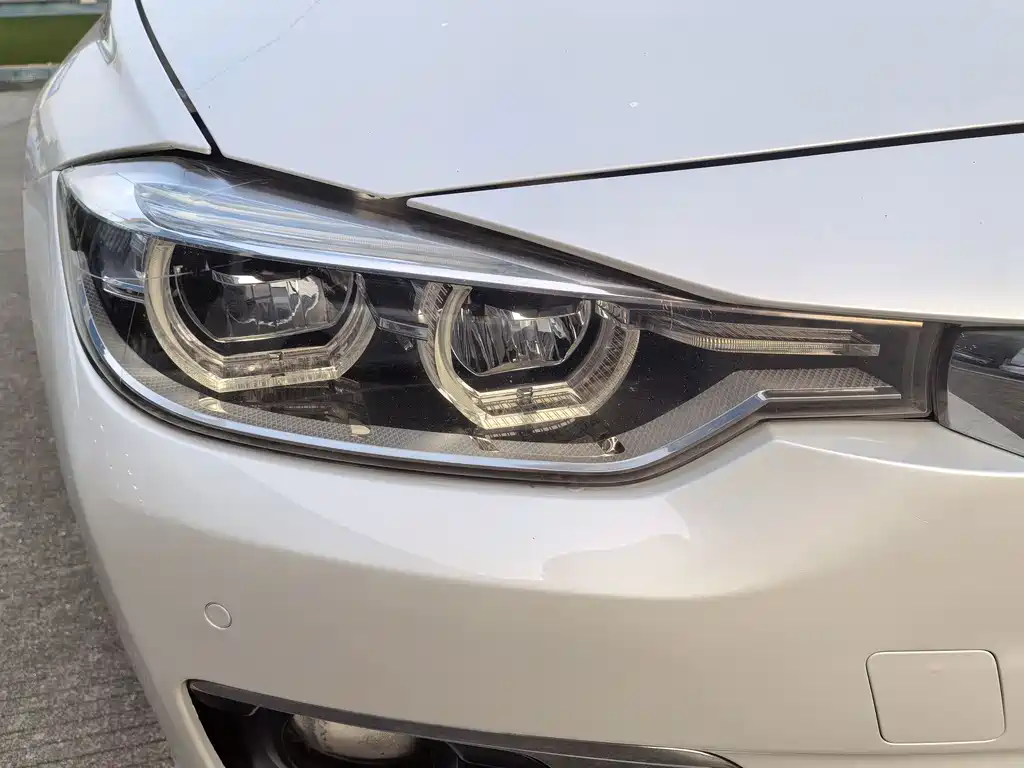 BMW 3 Series — миниатюра 7