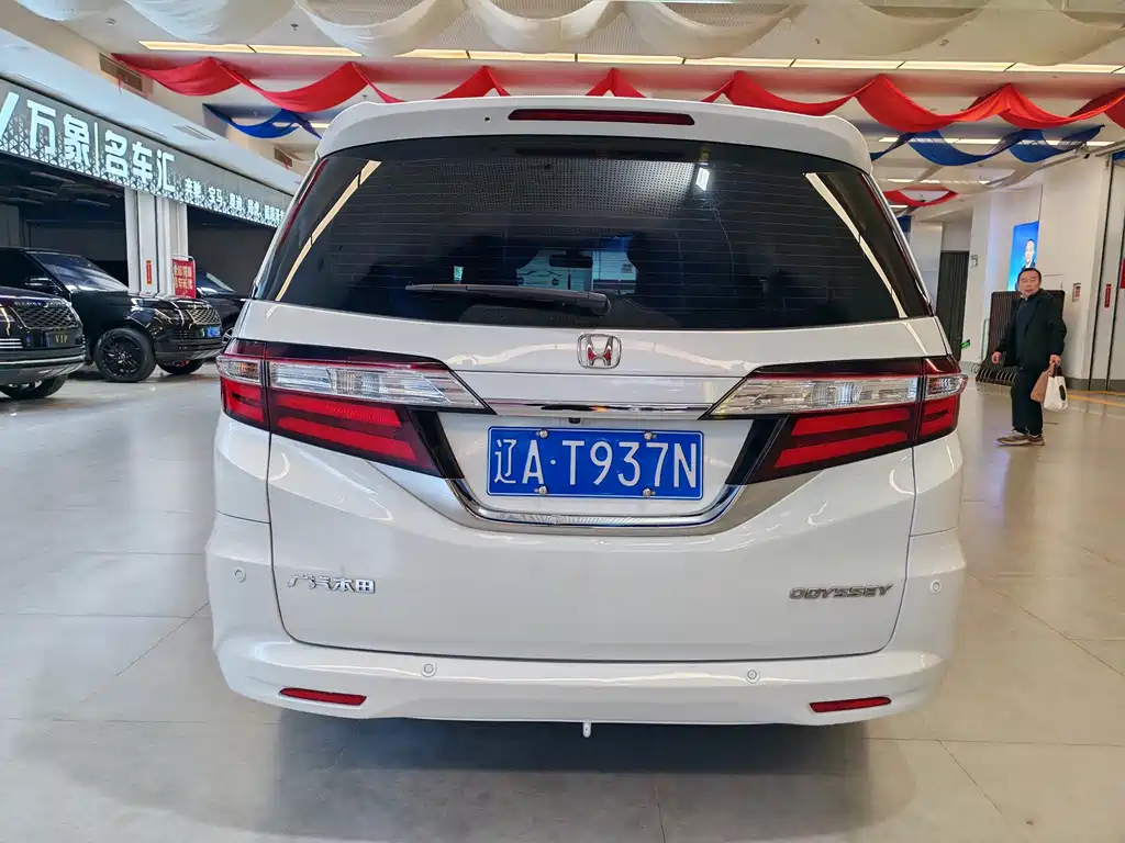 Honda Odyssey — миниатюра 5