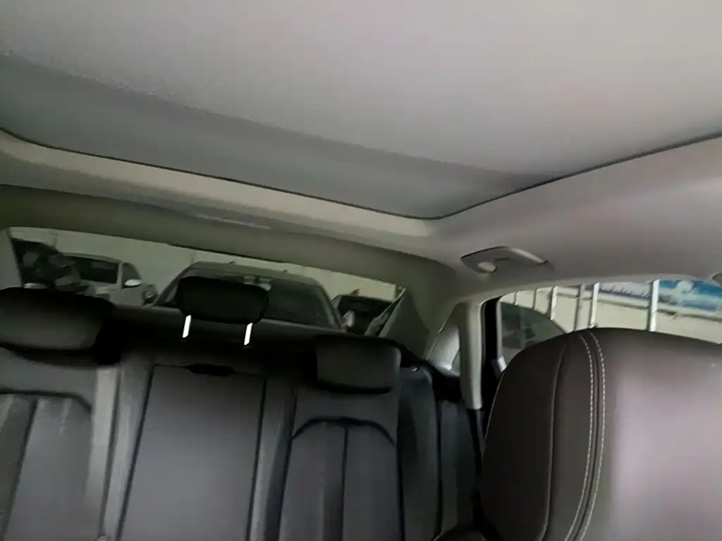 Audi A4L — миниатюра 18
