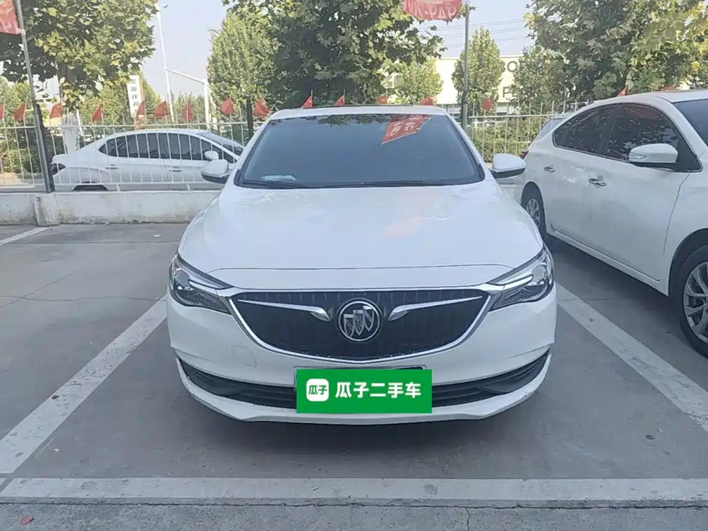 Buick Excelle — миниатюра 3