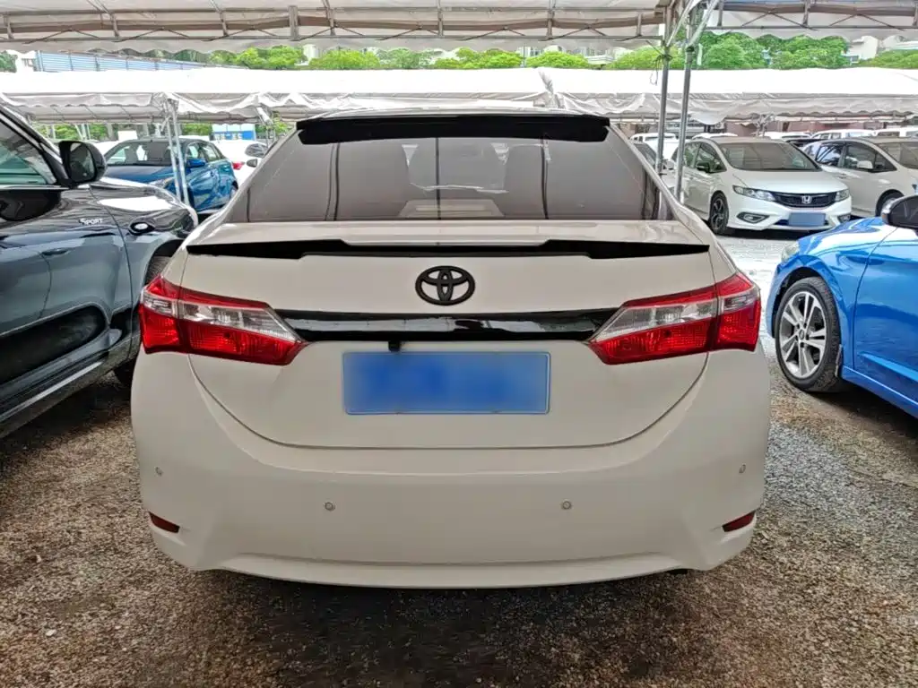 Toyota Corolla — миниатюра 6