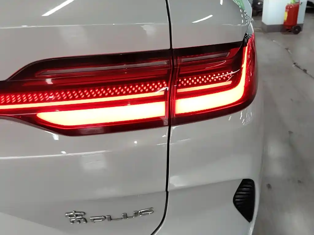 BYD PLUS New Energy — миниатюра 8