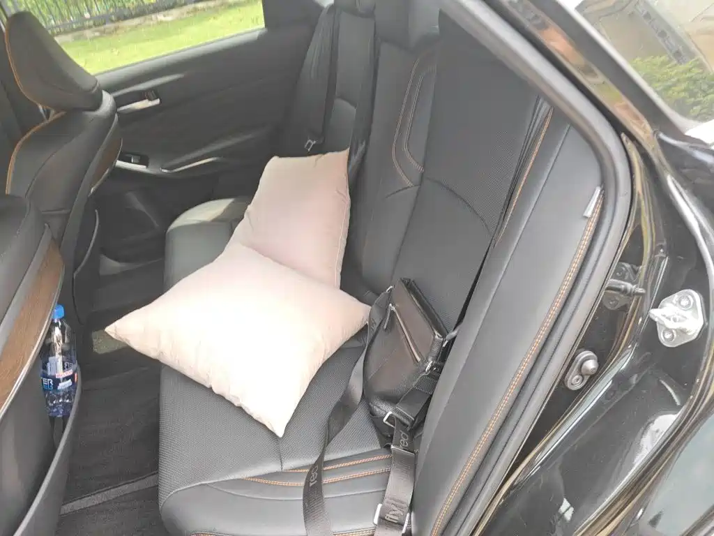 Toyota Avalon — миниатюра 15