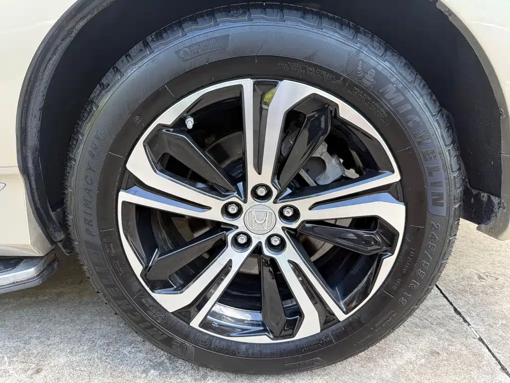 Honda UR-V — миниатюра 13
