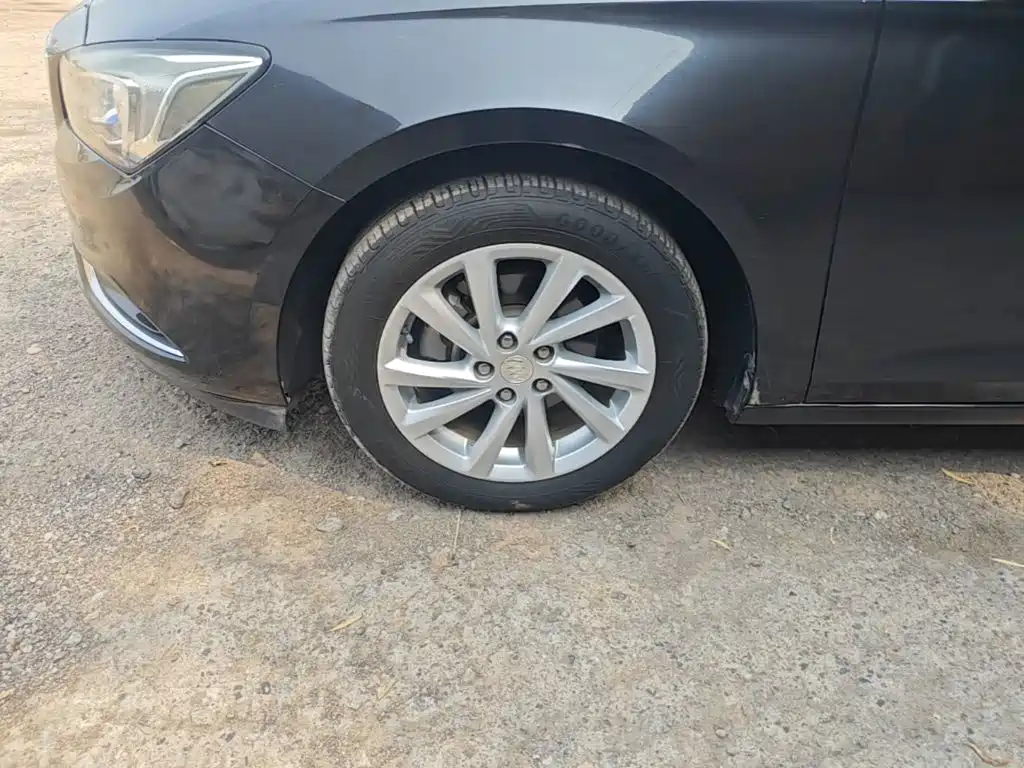 Buick Verano — миниатюра 23