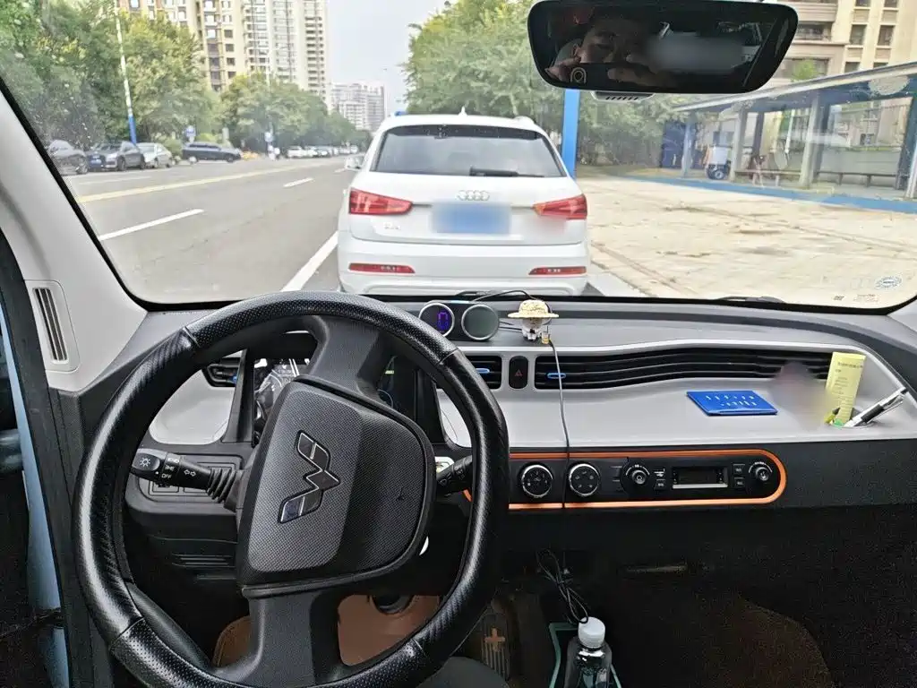 Wuling MINIEV — миниатюра 13