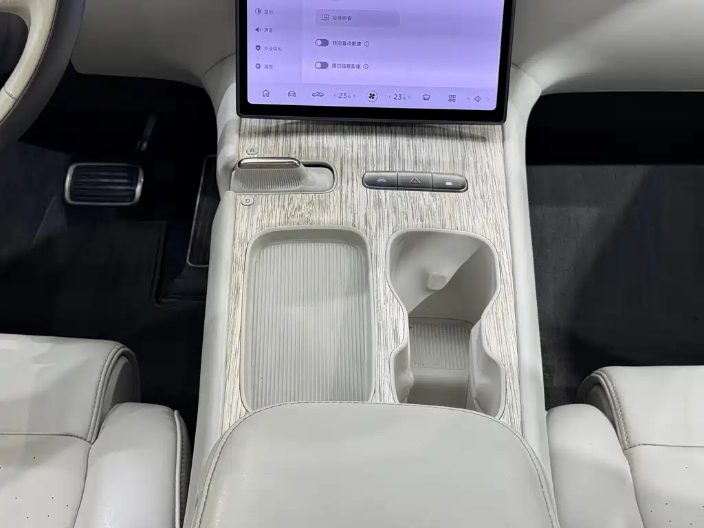 NIO ET7 — миниатюра 11