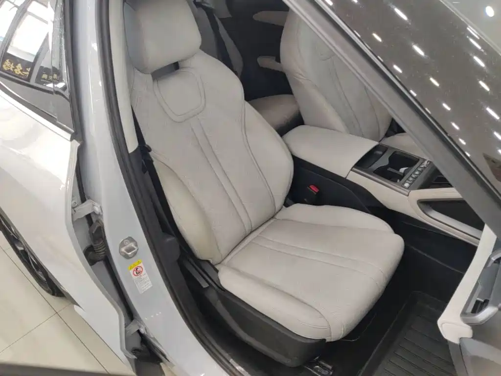 BYD Yuan UP — миниатюра 25