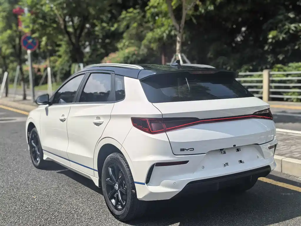 BYD e2 — миниатюра 9