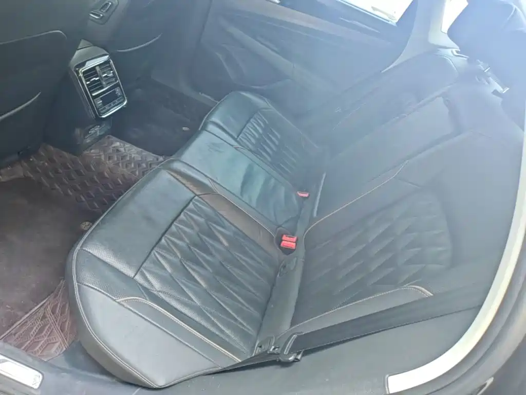 Volkswagen Passat — миниатюра 17