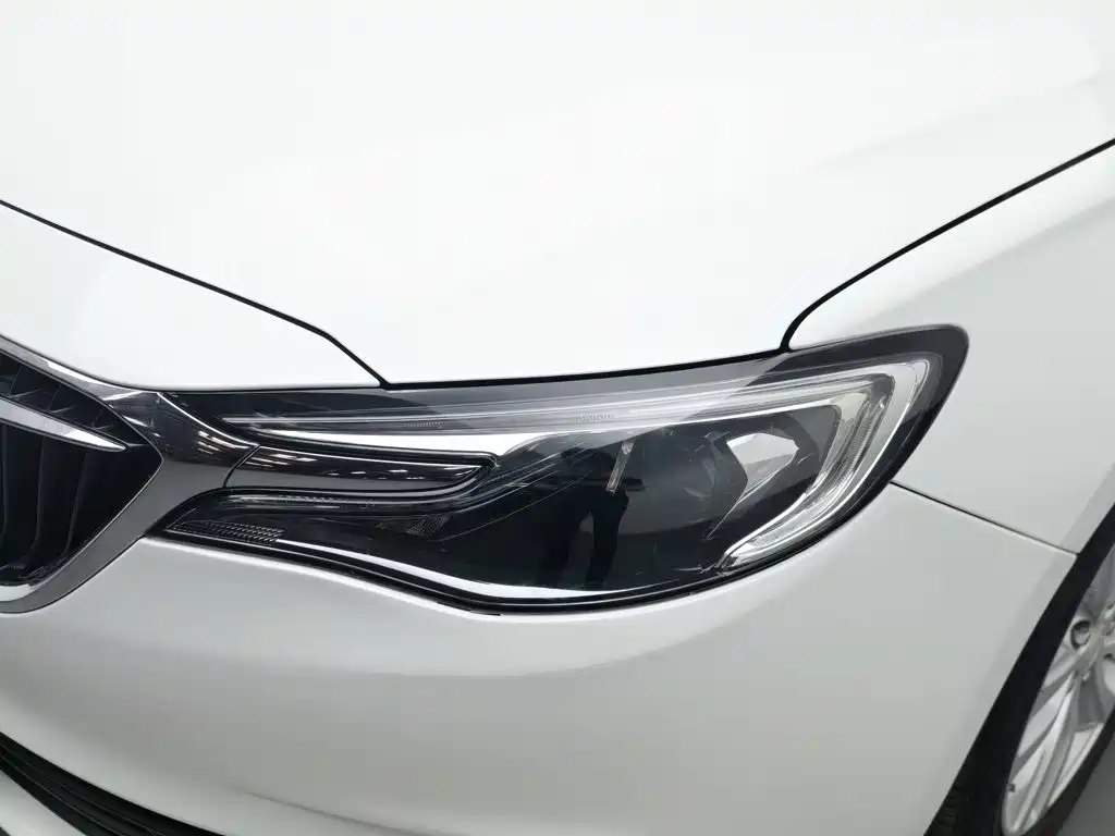 Buick Excelle — миниатюра 7
