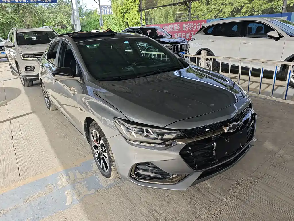 Chevrolet Monza — миниатюра 3