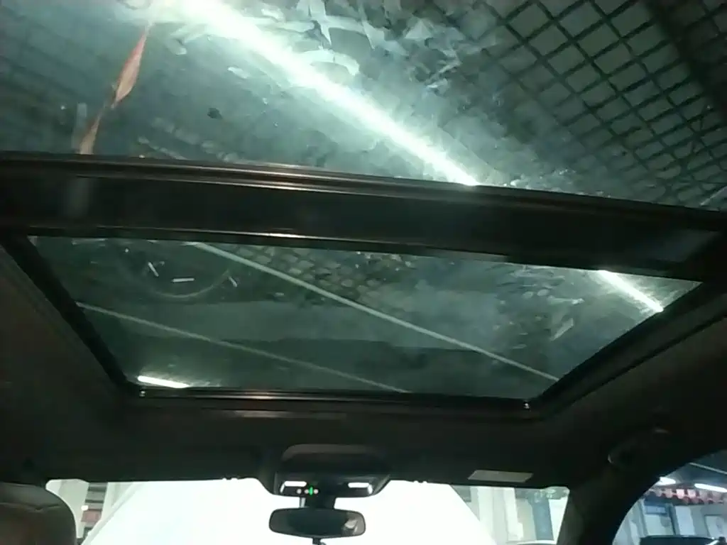 Cadillac XT5 — миниатюра 18