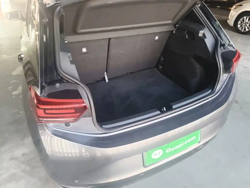 Volkswagen ID.3 — миниатюра 19