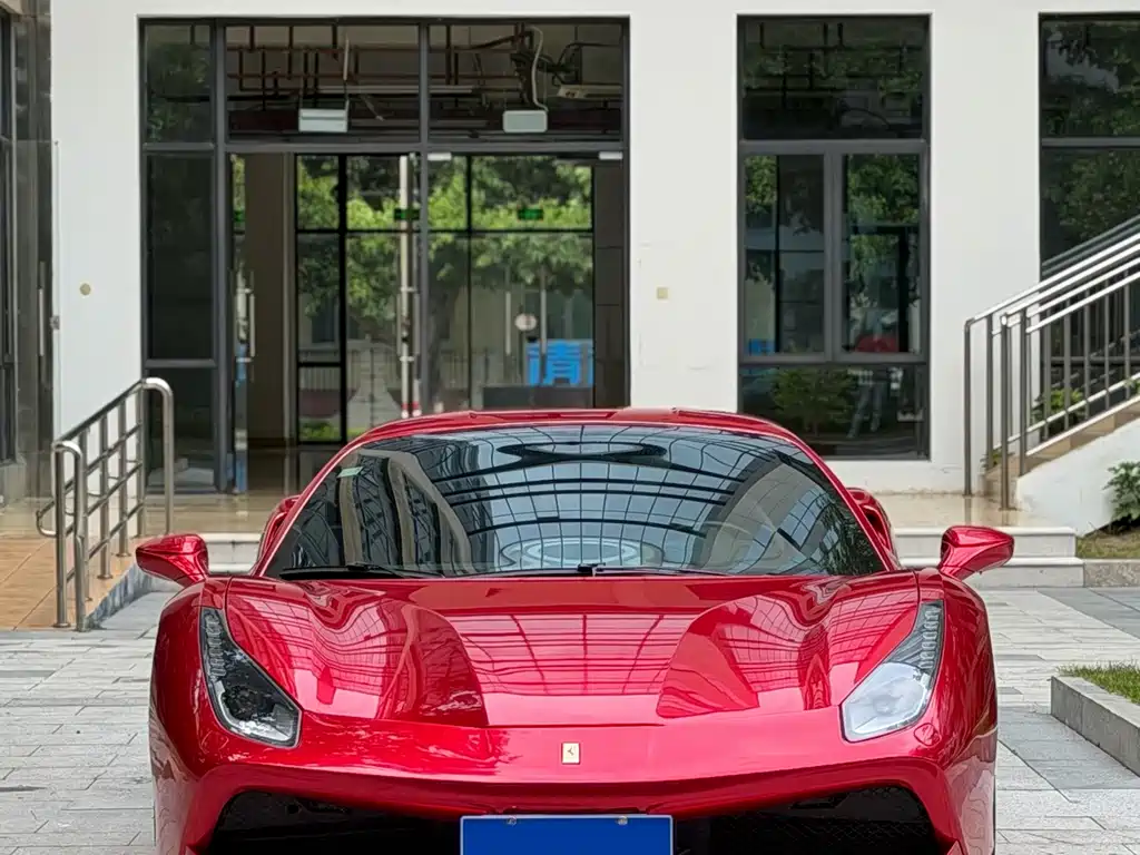 Ferrari 488