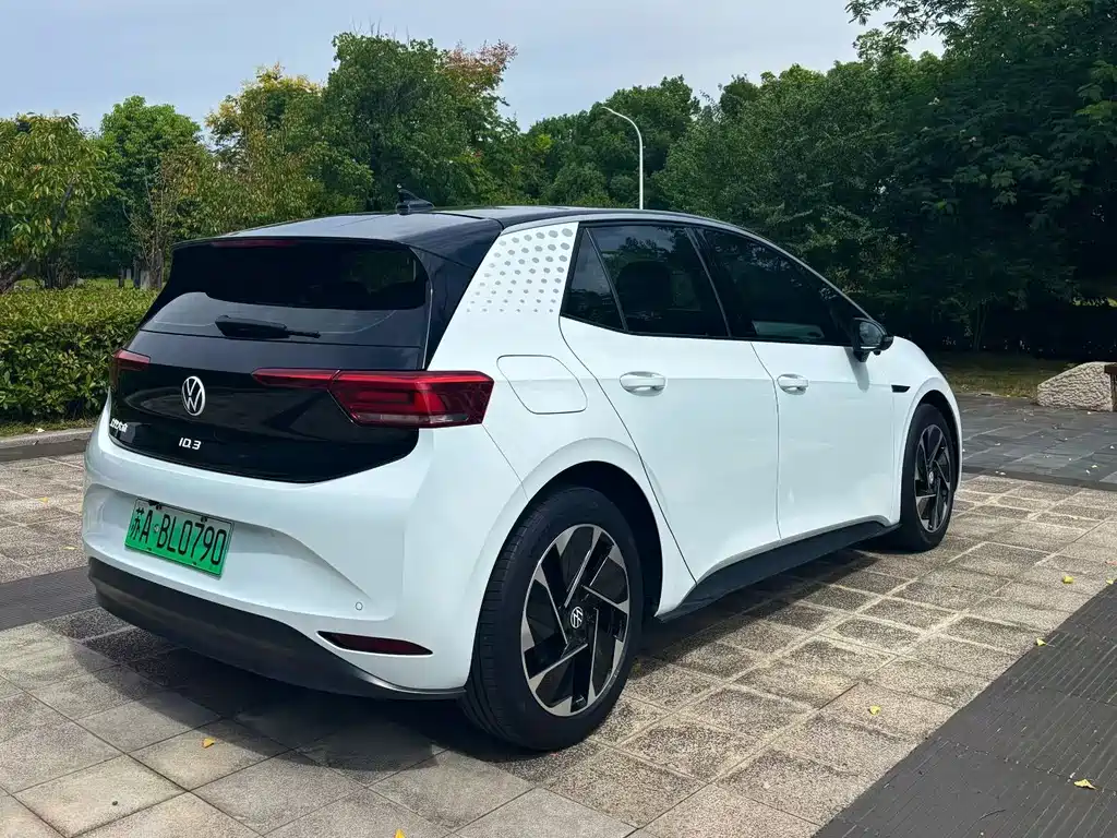 Volkswagen ID.3 — миниатюра 6