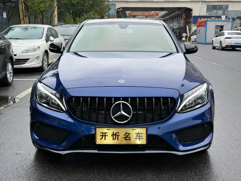 Mercedes-Benz C-Class — миниатюра 2