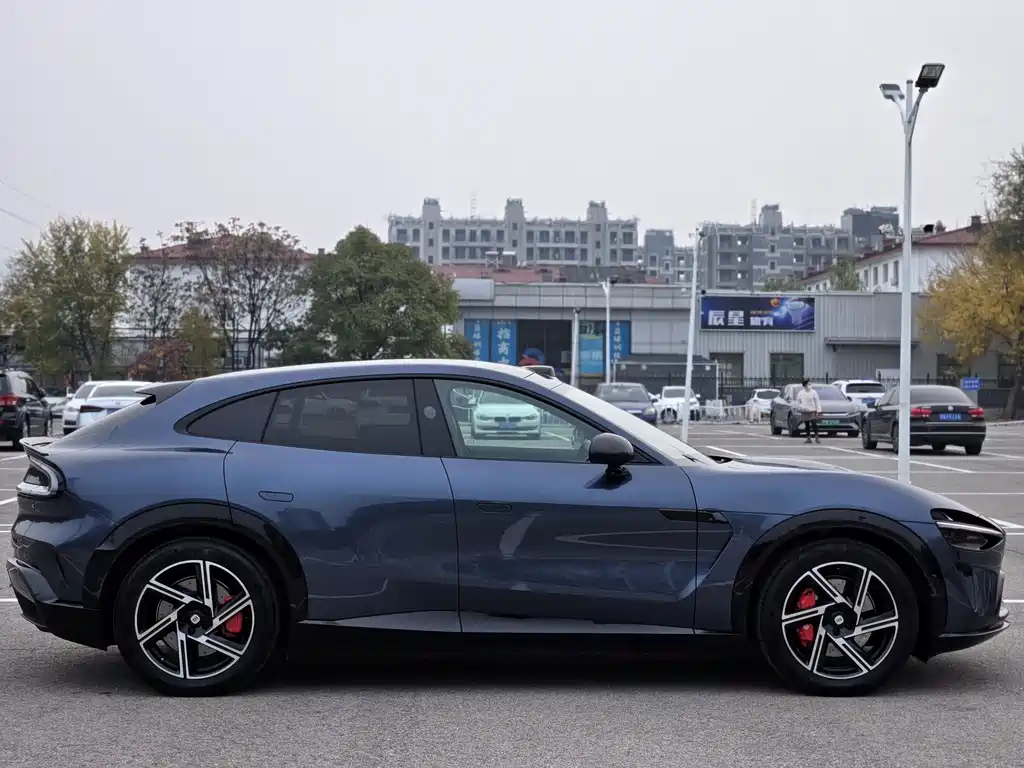 XIAOMI CAR XIAOMI YU7