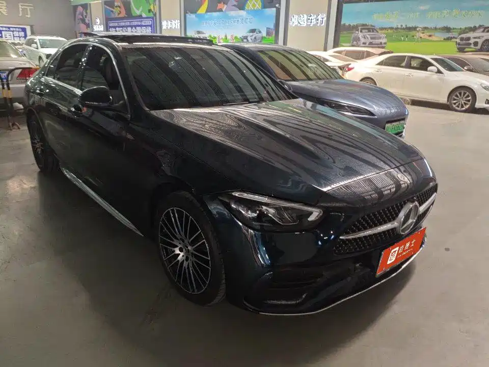 Mercedes-Benz C-Class — миниатюра 2