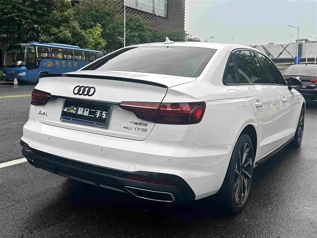 Audi A4L — миниатюра 7
