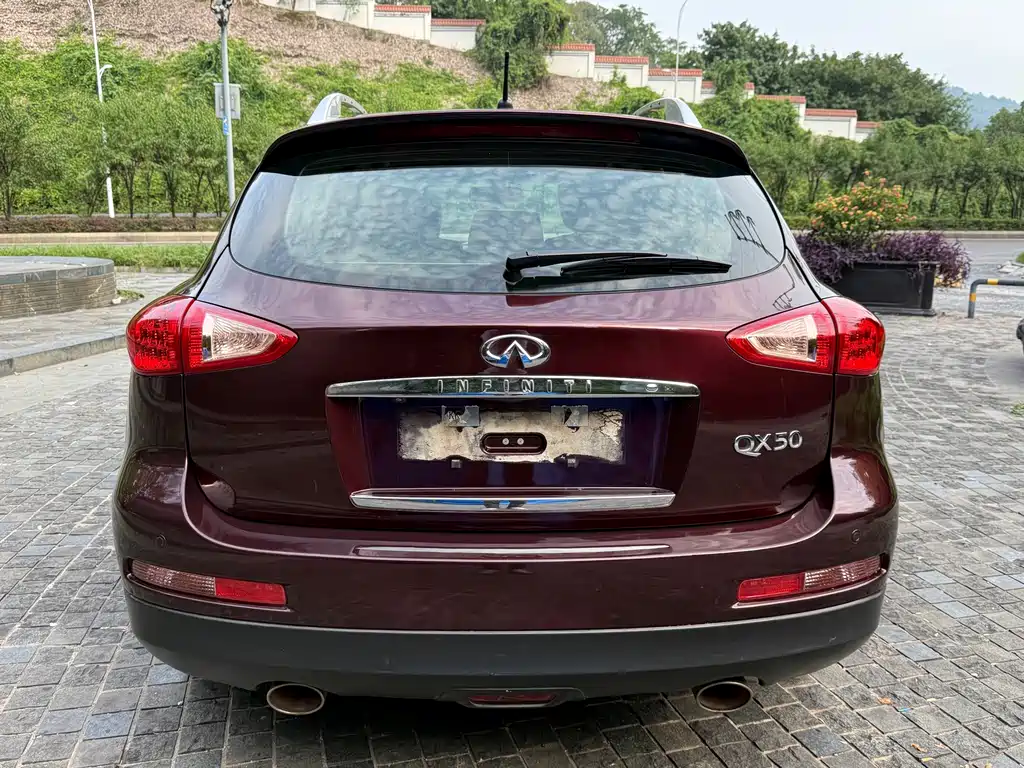 Infiniti QX50 (Import) — миниатюра 5