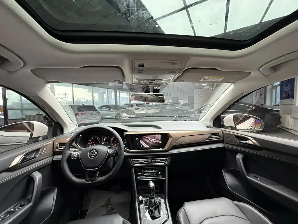 Volkswagen Tharu — миниатюра 14