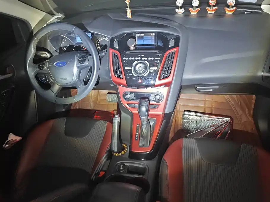 Ford Focus — миниатюра 12