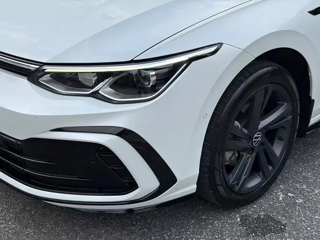 Volkswagen Golf — миниатюра 4