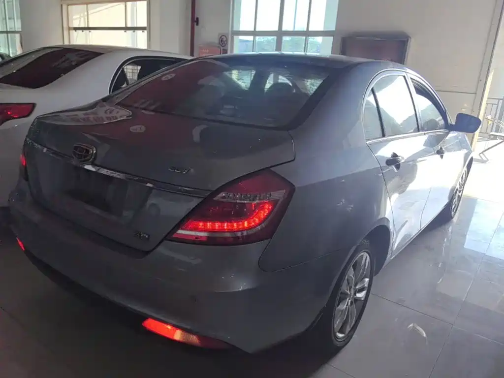 Geely Emgrand — миниатюра 7