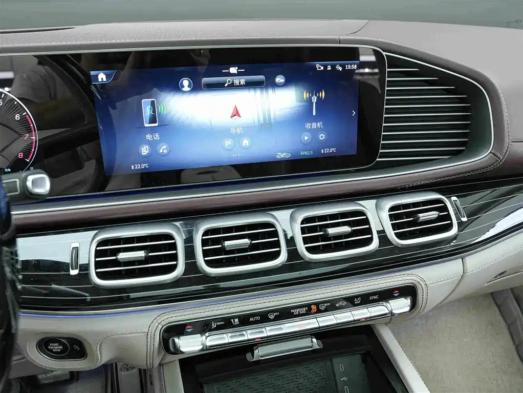 Mercedes-Benz GLS — миниатюра 9