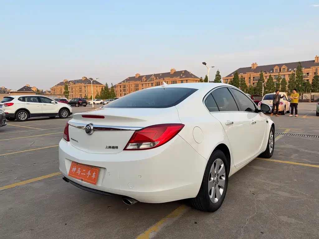 Buick Regal — миниатюра 6